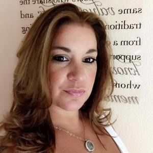 Meet your Posher, Yolanda